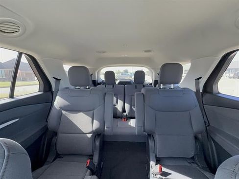 New 2026 Ford Explorer Active image 11