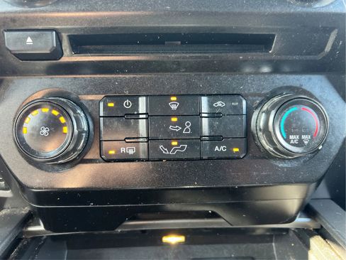 Used 2016 Ford F150 XLT w/ Equipment Group 301A Mid AWD/4WD image 31