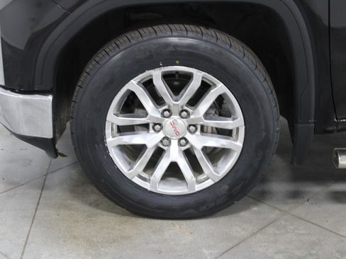 Used 2020 GMC Sierra 1500 SLT w/ SLT Premium Package image 23
