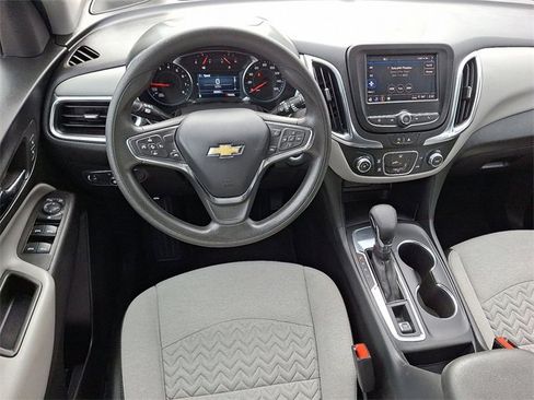 Used 2024 Chevrolet Equinox LS w/ LS Convenience Package image 11