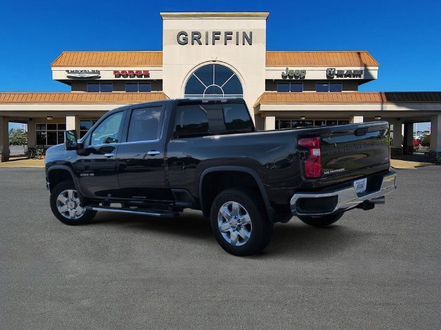 Used 2022 Chevrolet Silverado 2500 LTZ w/ LTZ Plus Package AWD/4WD image 9