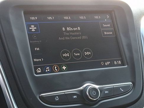 Used 2024 Chevrolet Equinox LT AWD/4WD image 3