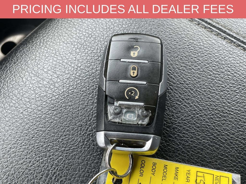 Used 2022 RAM 1500 Big Horn AWD/4WD image 33