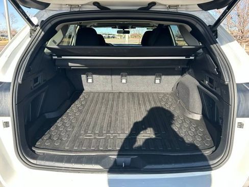 Used 2025 Subaru Outback Premium AWD/4WD image 27