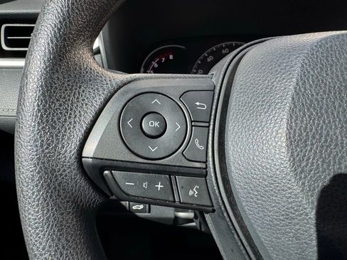 Used 2024 Toyota RAV4 XLE w/ Convenience Package image 19