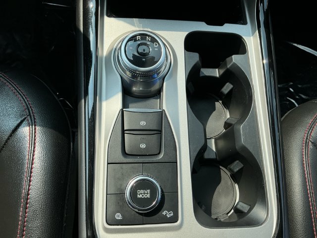 Used 2023 Ford Explorer ST-Line AWD/4WD image 25