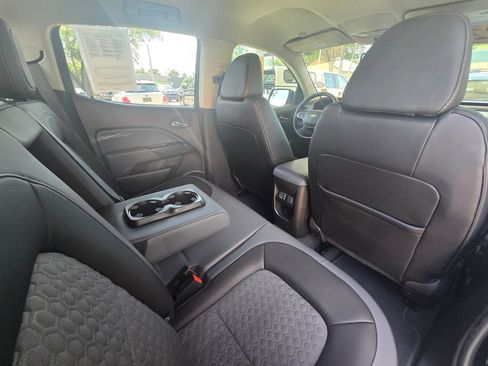 Used 2022 Chevrolet Colorado Z71 RWD image 45