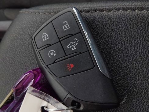 Used 2023 GMC Sierra 1500 SLE image 45