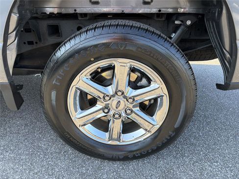 Used 2025 Ford F150 XLT w/ Equipment Group 301A Standard RWD image 17