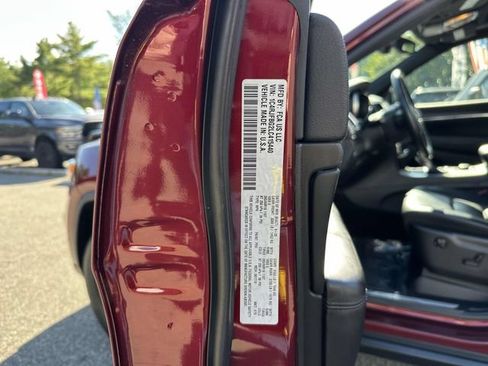 Certified 2020 Jeep Grand Cherokee Limited AWD/4WD image 18