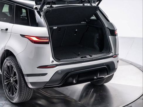 New 2026 Land Rover Range Rover Evoque S image 30