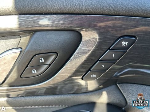 Used 2023 Chevrolet Traverse High Country w/ LPO, Floor Liner Package AWD/4WD image 22