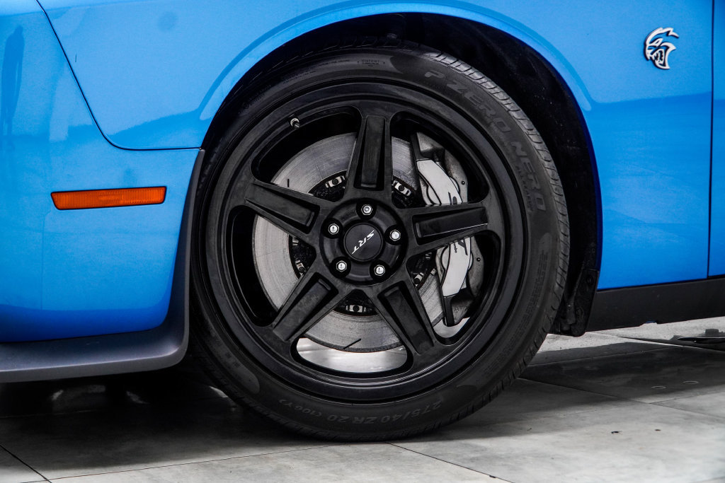 Used 2023 Dodge Challenger SRT Hellcat RWD image 8