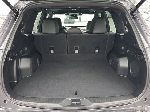 Certified 2025 Subaru Forester Sport image 28