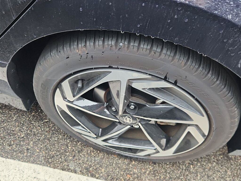 Used 2025 Hyundai Sonata SEL FWD image 6