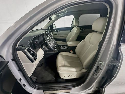 Used 2022 Kia Sorento SX FWD image 13