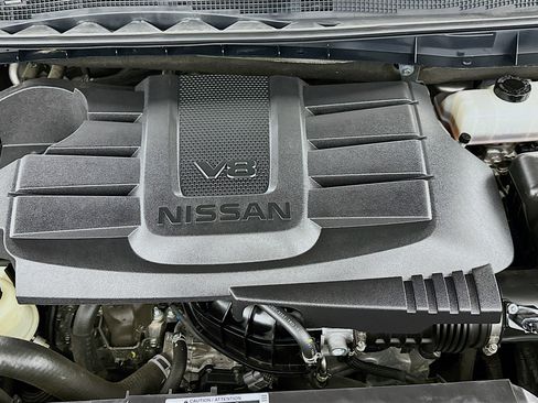 Used 2024 Nissan Titan PRO-4X w/ Pro-4x Convenience Package image 27