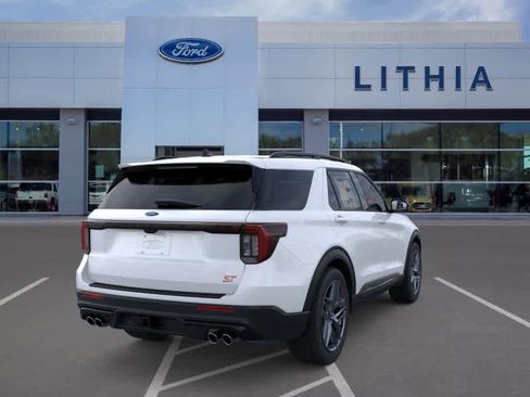 New 2026 Ford Explorer ST RWD image 8