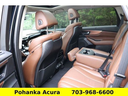 Used 2024 Acura MDX SH-AWD w/ Technology Package image 26