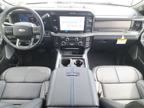 New 2026 Ford F250 Platinum image 16