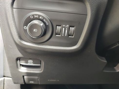 New 2026 Jeep Grand Cherokee Limited image 12