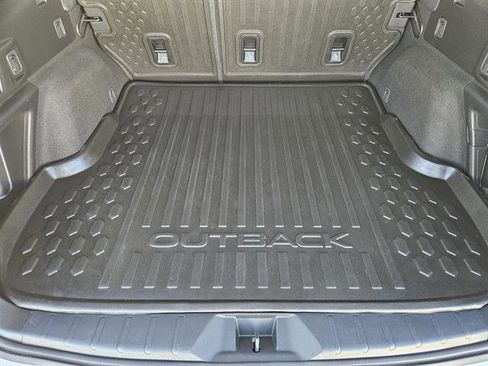 Certified 2023 Subaru Outback Onyx Edition XT image 22