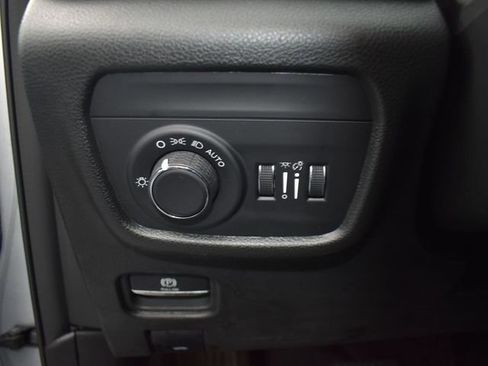 New 2026 Jeep Grand Cherokee L 4WD image 14