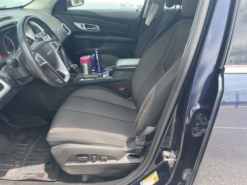 Used 2017 GMC Terrain SLE w/ Technology Package AWD/4WD image 13