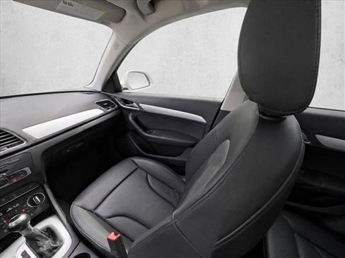 Used 2017 Audi Q3 2.0T Premium FWD image 19
