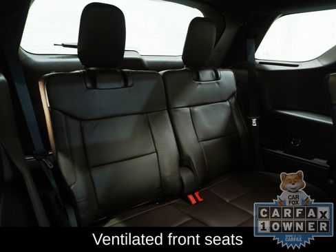 Used 2022 Ford Explorer King Ranch w/ Premium Technology Package image 19