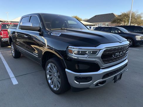 Used 2019 RAM 1500 Limited image 2