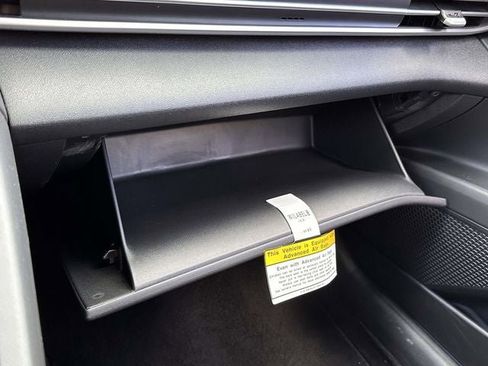 Used 2023 Hyundai Elantra SEL image 30