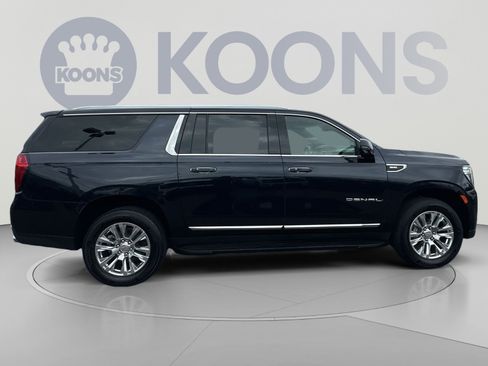 Used 2024 GMC Yukon XL Denali AWD/4WD image 12