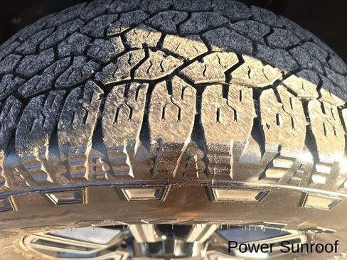 Used 2020 GMC Sierra 2500 AT4 w/ AT4 Premium Package image 46