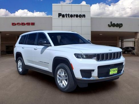New 2026 Jeep Grand Cherokee L Laredo RWD image 1