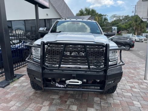 Used 2020 RAM 2500 Limited image 3