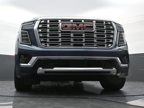 Used 2025 GMC Yukon Denali w/ Denali Reserve Package AWD/4WD image 24