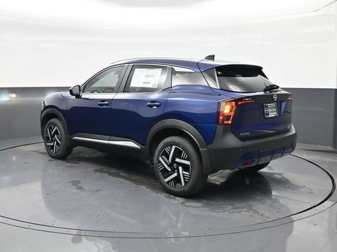 Used 2026 Nissan Kicks SV FWD image 7