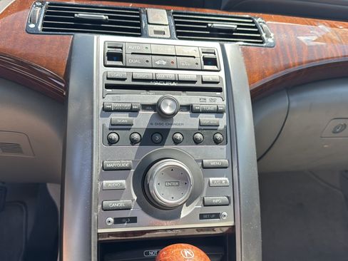 Used 2005 Acura RL AWD/4WD image 28