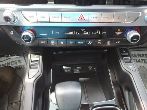 Used 2024 Kia Telluride SX Prestige X-Line AWD/4WD image 16
