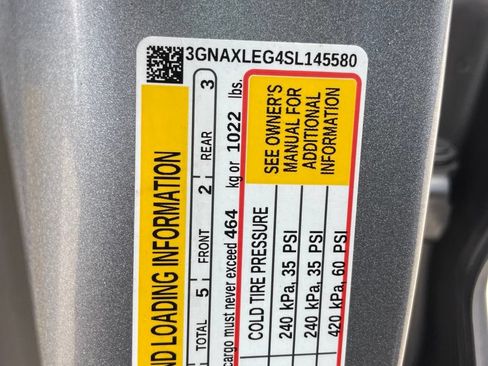 Used 2025 Chevrolet Equinox RS w/ Safety and Technology Package FWD image 29