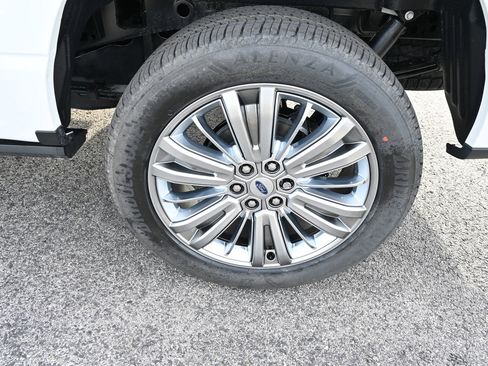 New 2025 Ford F150 Platinum w/ Equipment Group 703A Plus image 15