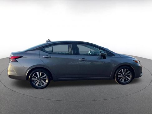 Used 2023 Nissan Versa SV image 15