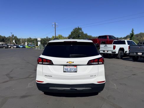 Used 2023 Chevrolet Equinox LT AWD/4WD image 7
