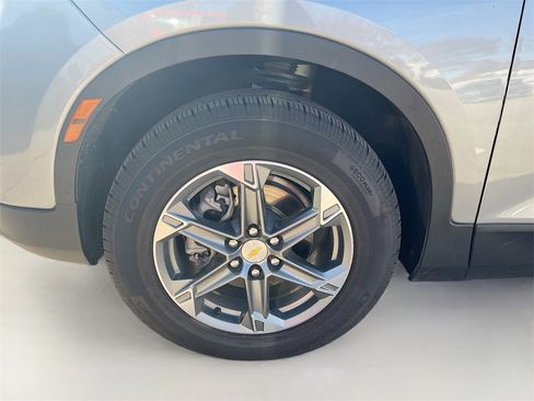 Used 2023 Chevrolet Blazer LT image 28