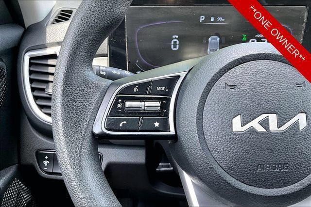 Used 2024 Kia Seltos LX AWD/4WD image 19