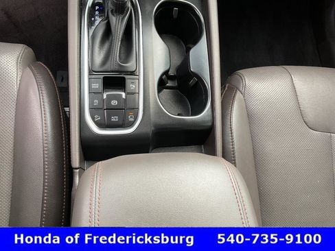 Used 2020 Hyundai Santa Fe Limited AWD/4WD image 42