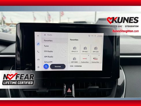 Used 2023 Toyota Corolla LE image 30