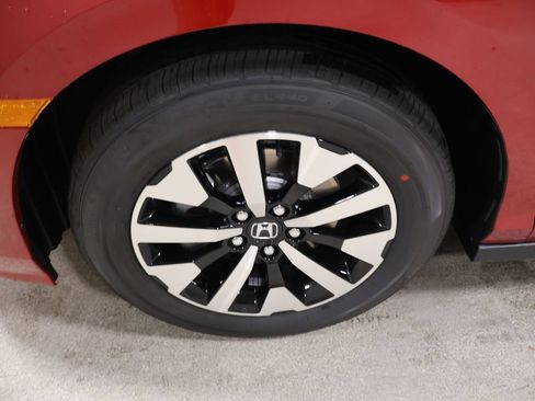 New 2027 Honda Odyssey EX-L image 8