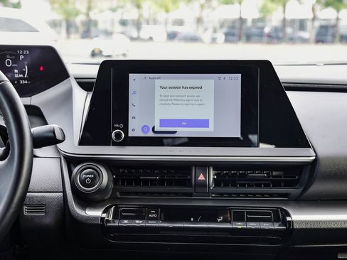 Used 2023 Toyota Prius LE image 16